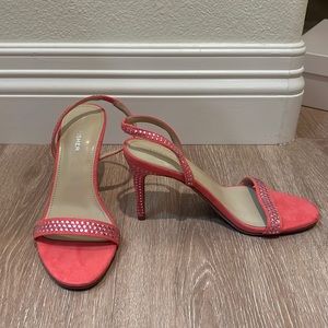 Marc Fisher Pink embellished Heels / pumps (NWT)